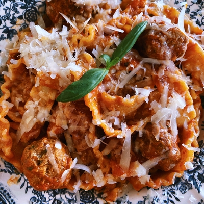 Polpette & pasta image