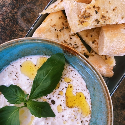 Stracciatella & focaccia image