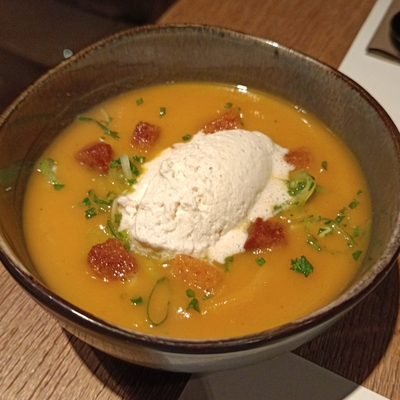 Veloute de butternut, crème de marron image