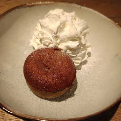 Fondant au 4 épices, chantilly chartreuse image