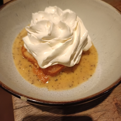 Baba au rhum, banane passion, chantilly vanille image