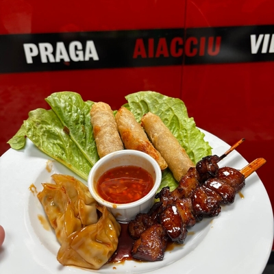 Assiette asiatique image