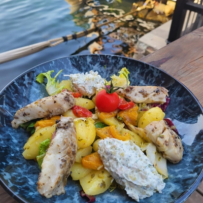 Salade sebaste , pomme de terre image