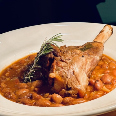 Souris d'agneau confite, purée de pomme de terre image