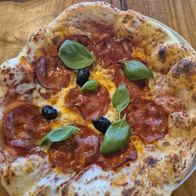 La pizza chorizo image