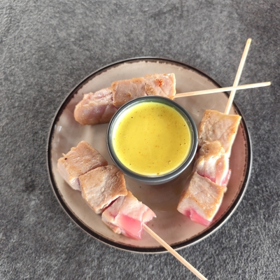 Brochettes de thon mi cuit image