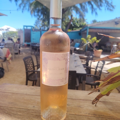 Verre de rosé Saint Jean côtes de Provence 2024 image