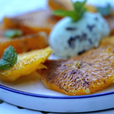Dessert : Salade d’orange à Dessert : Salade d’orange à la menthe et cannelle & sorbet image