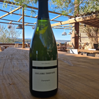 Terre blanche  extra brut image
