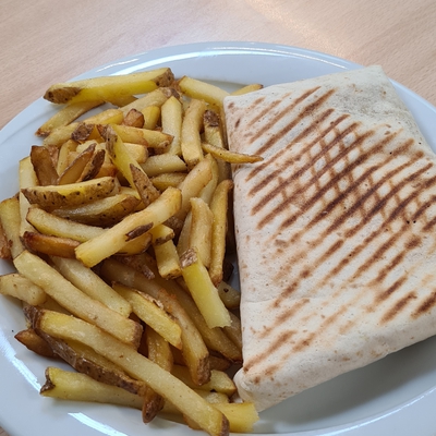 Toscan [ servie avec des frites maison ] image