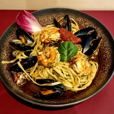 Linguine del mare image