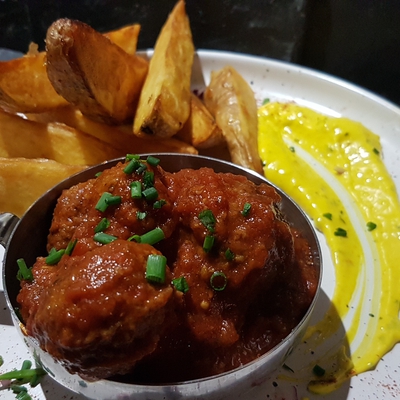 KEFTA et Patatas Bravas image