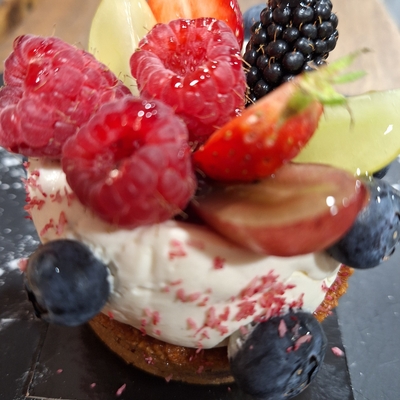 Clafoutis fruits rouges vanille image