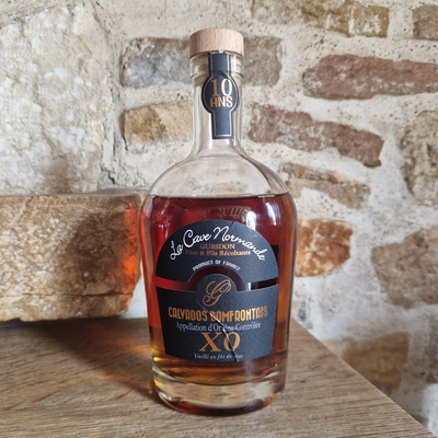 Famille Guesdon Calvados Domfrontais 10 ans d'âge image
