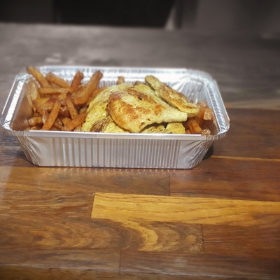 Plat Blanc de poulet + Frites maison image