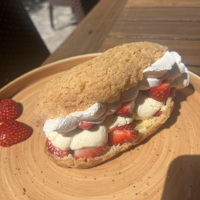 Éclair à la fraise image