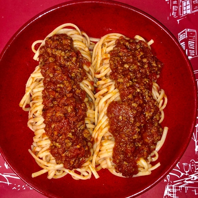 Spaghetti sauce bolognaise image