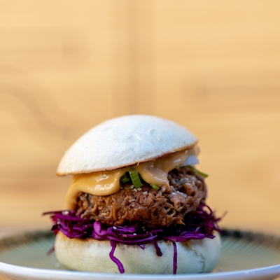 Tortillas con pulled pork, cavolo rosso, avocado e Feta: la