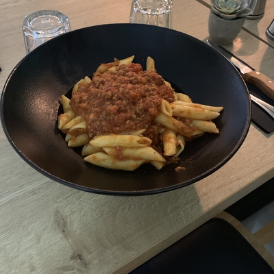 Penne bolognaise image