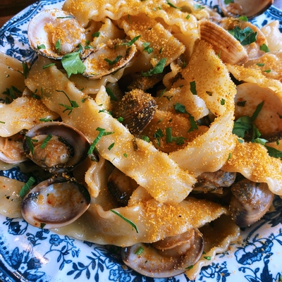 Pasta alle vongole image