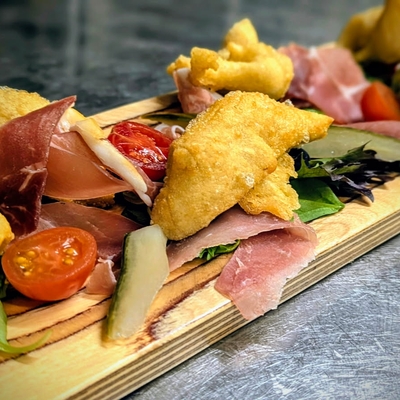 Coccoli e prosciuto di Parma, stracciatella image