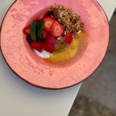 Crispy Delight : fruits, Granola&Fresh yogurt image