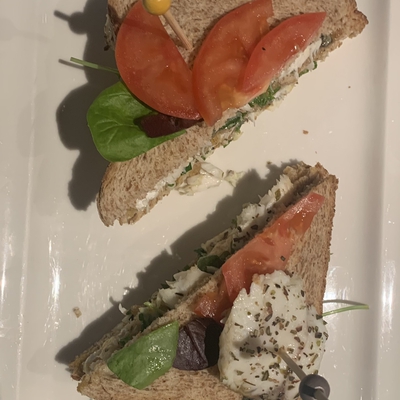 Fish club sandwich image
