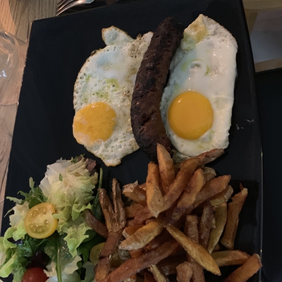 Figatellu œuf frites maison image