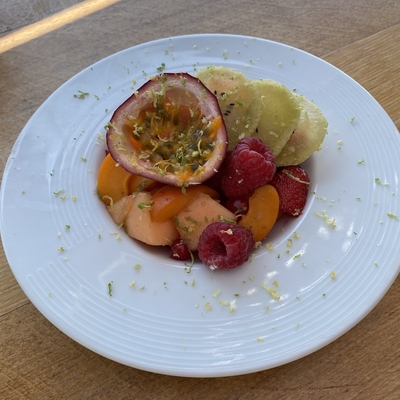 ASSIETTE DE FRUITS FRAIS image