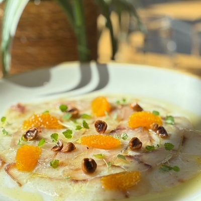 CARPACCIO DE MAIGRE FUMÉ image