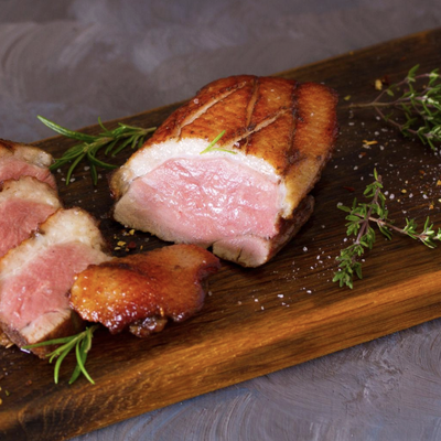 MAGRET DE CANARD ENTIER SAUCE VIN Rouge image