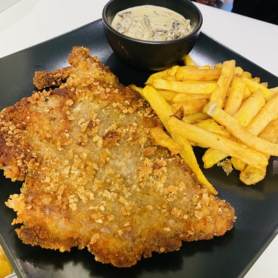 Escalope milanaise à la crème image