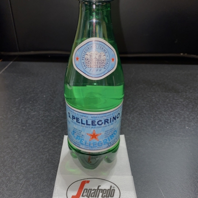 1/4 S.pellegrino image