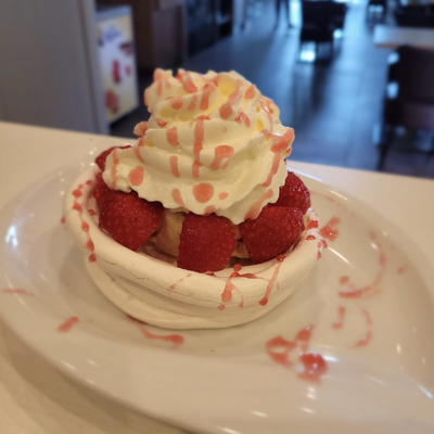 Pavlova fraise image