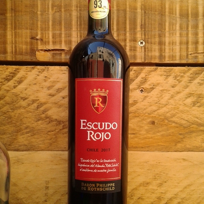 ESCUDO ROJO CHILI image