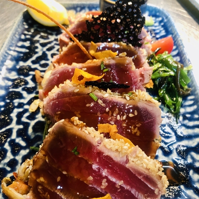 Tataki de Thon au sesame, Wok de légumes image