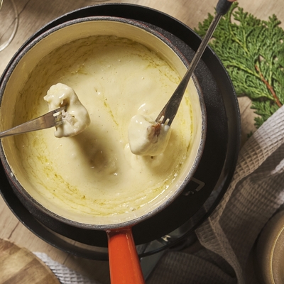 Nos mélanges à fondue sont réalisés maison chaque matin image