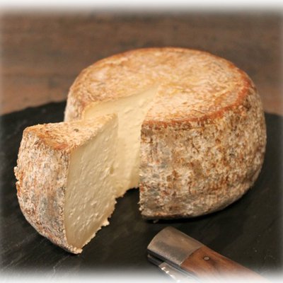 Assiette de fromages corses image