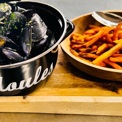 Moule Marinières de bouchot  Frites maison image