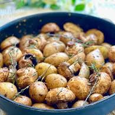 Tous nos plats sont accompagnés de pommes de terre grenaille image