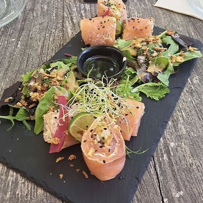 Rolls au saumon fumé image