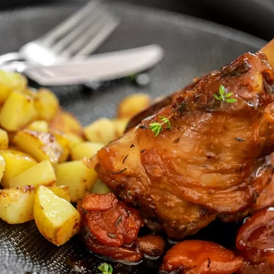 Souris d’agneau de Pâques au thym image