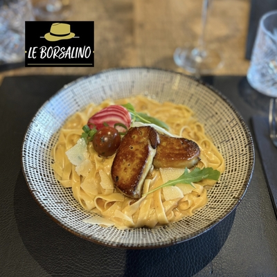 Escalope de Foie Gras poêlée sur son lit de tagliatelles sauce marsala image