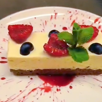 Cheesecake citron vert, fruits rouges image