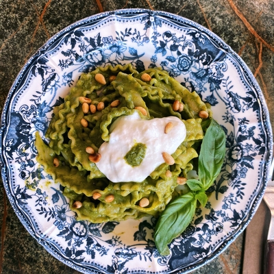 Pasta al pesto image