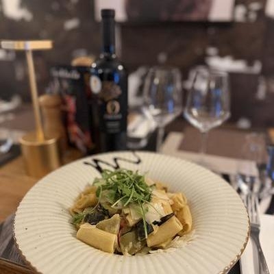 rigatoni aux legumes de saison croquant et parmesan image