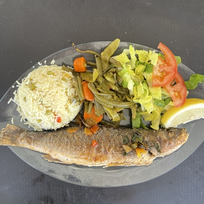Loup frais grillé image