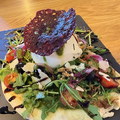 :Burrata-pesto image