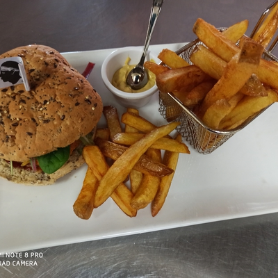 Chicken Burger , Frites "Maison" image