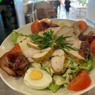 Salade César au poulet image